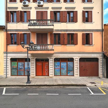 Tias Hostel Shkodër 外观 照片