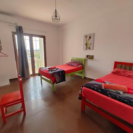 Tias Hostel Shkodër 外观 照片