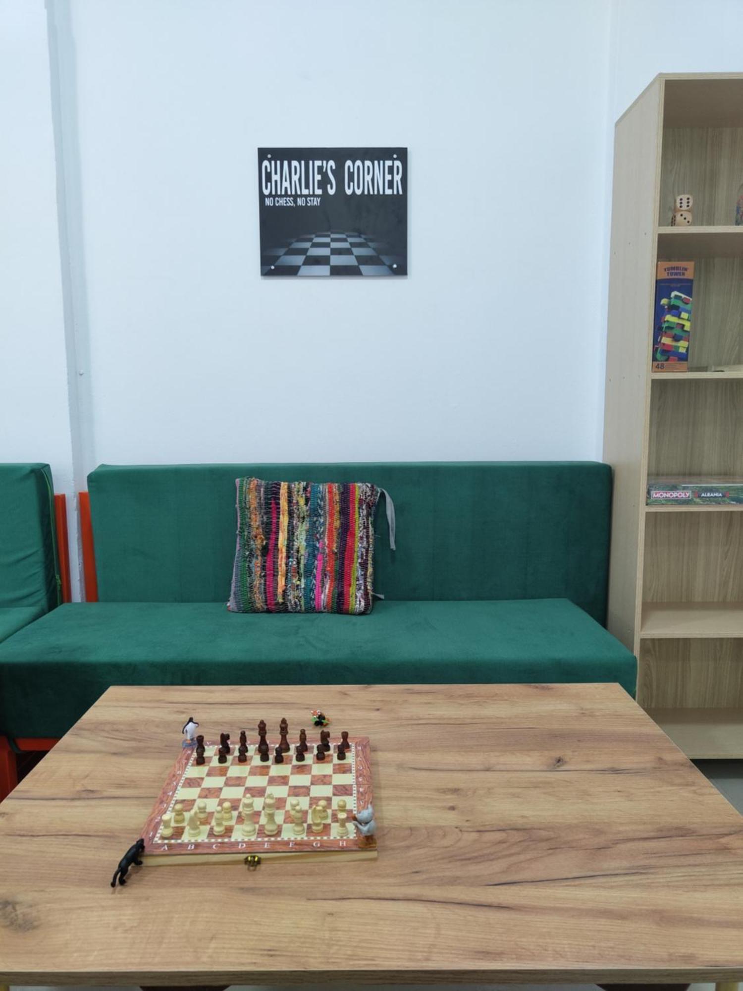 Tias Hostel Shkodër 外观 照片