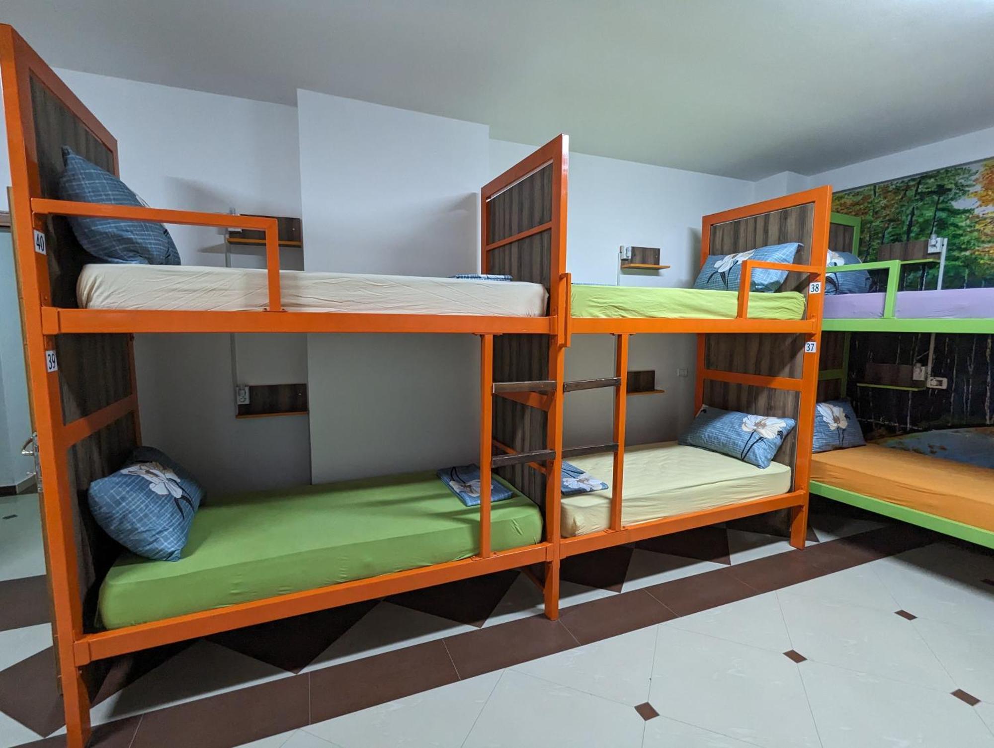 Tias Hostel Shkodër 外观 照片