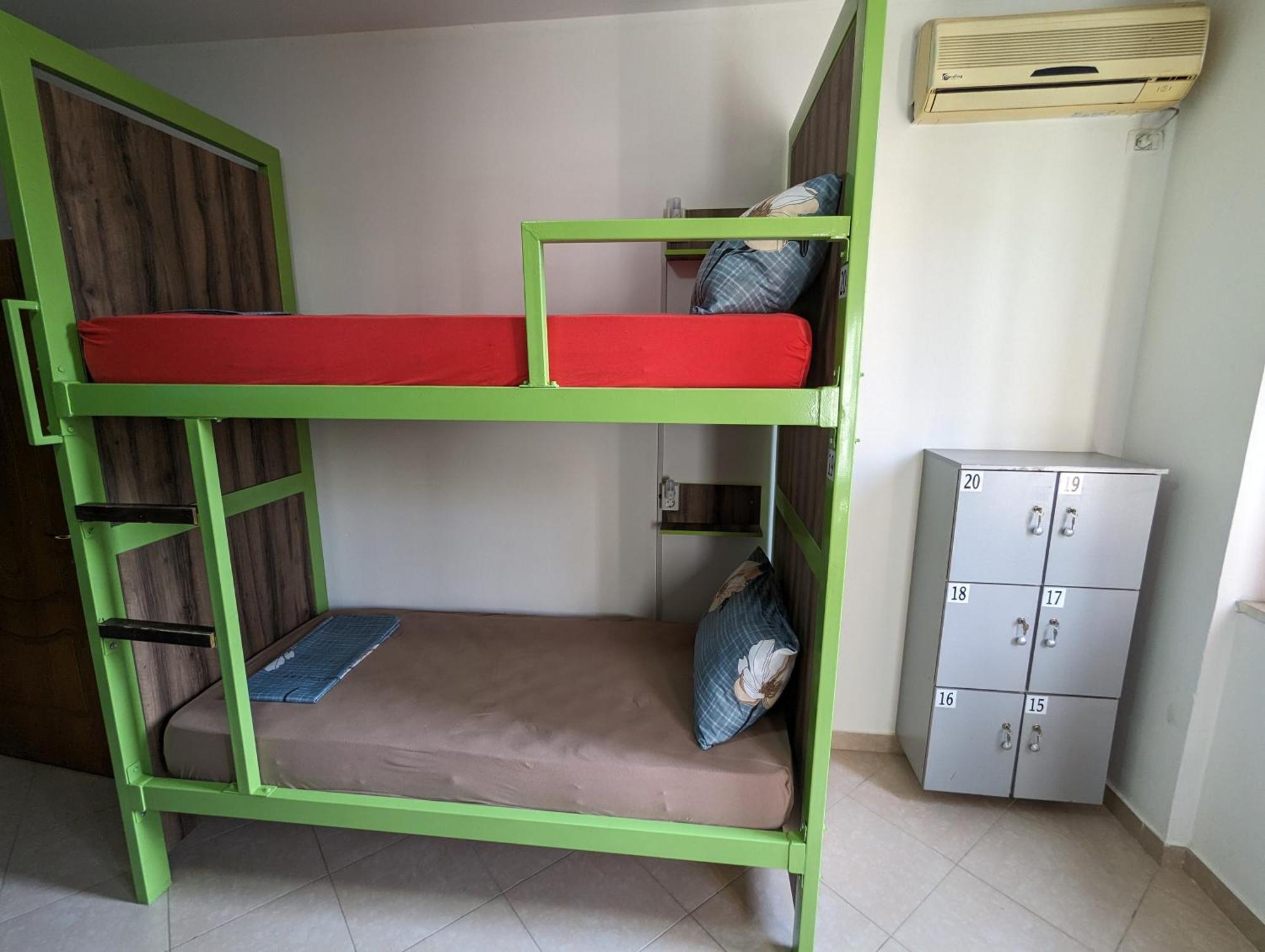 Tias Hostel Shkodër 外观 照片