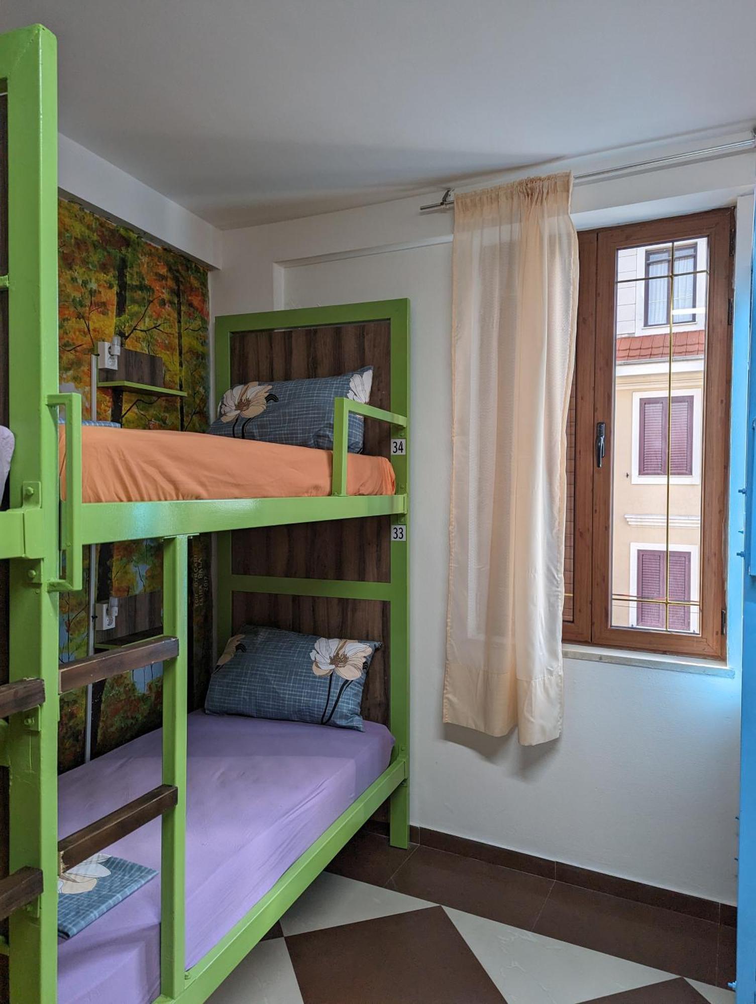 Tias Hostel Shkodër 外观 照片