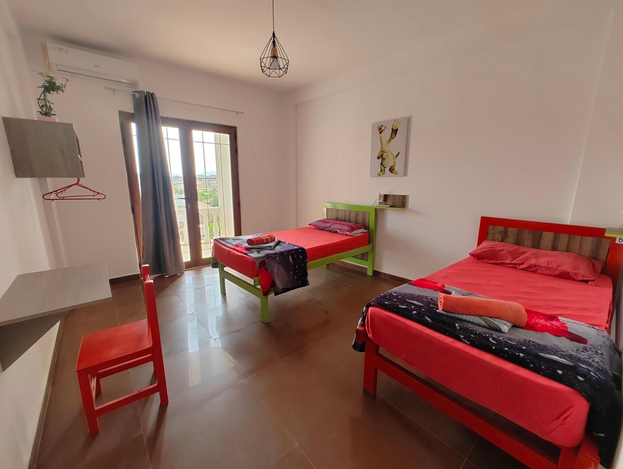 Tias Hostel Shkodër 外观 照片